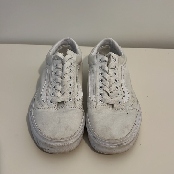 Women’s 8 Vans Old Skool True White - Picture 2 of 8